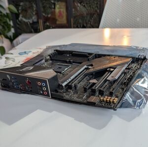 ASUS ROG STRIX X570-F Gaming Motherboard